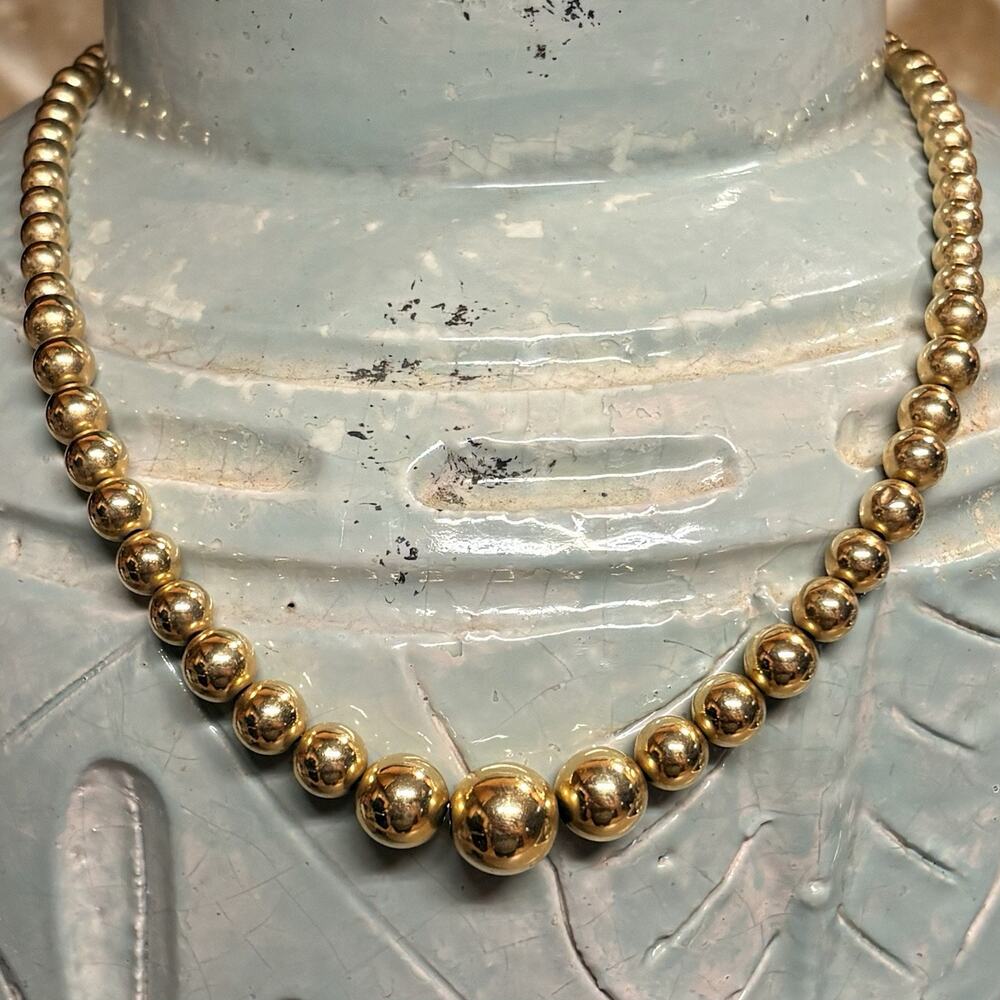 Aurafin 18K Yellow Gold Graduating Strand Of Beads 18 Inches